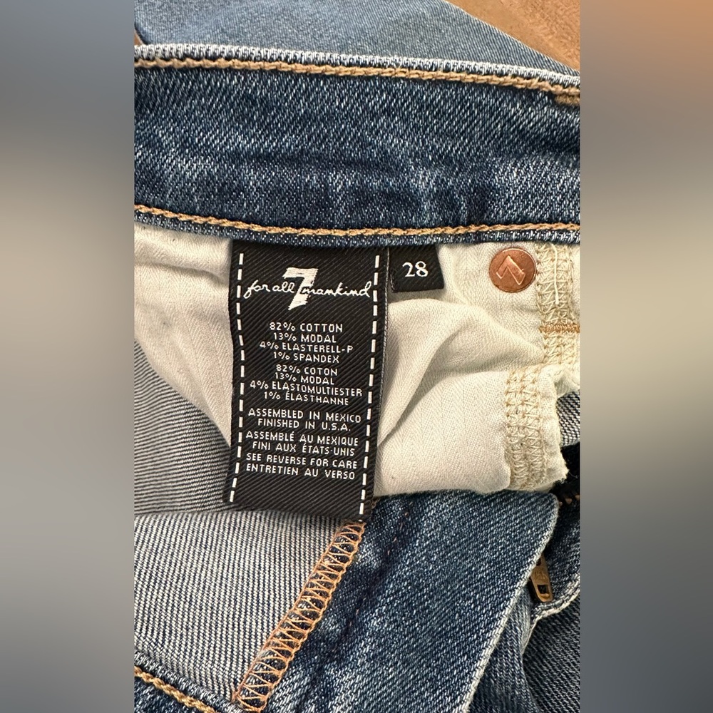 π 7 for All Mankind Skinny Jeans π - Picture 3 of 5